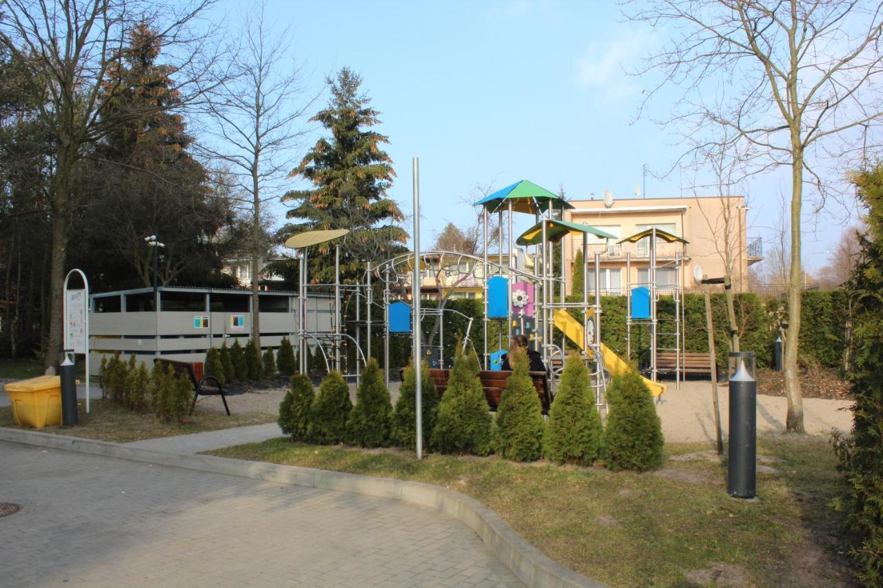 Pool & Leisure Apartament Polanki Park Колобжег Екстер'єр фото