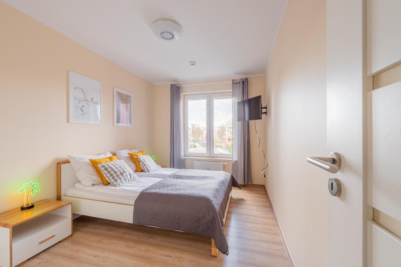 Pool & Leisure Apartament Polanki Park Колобжег Екстер'єр фото